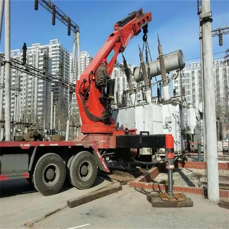 金湖县就近吊车出租|工地厂房吊装设备租赁|24小时高效响应