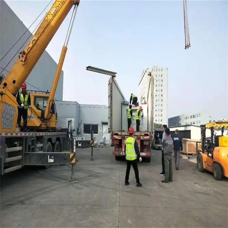 金湖县如何找到附近的吊车救援服务