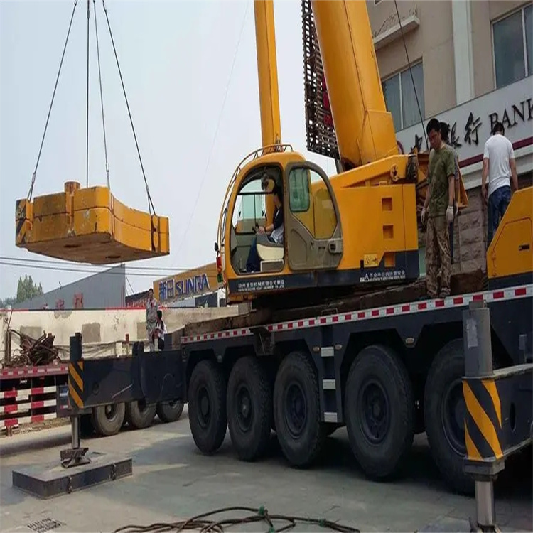 金湖县当地吊车出租|机器吊装|75吨|工厂搬迁服务