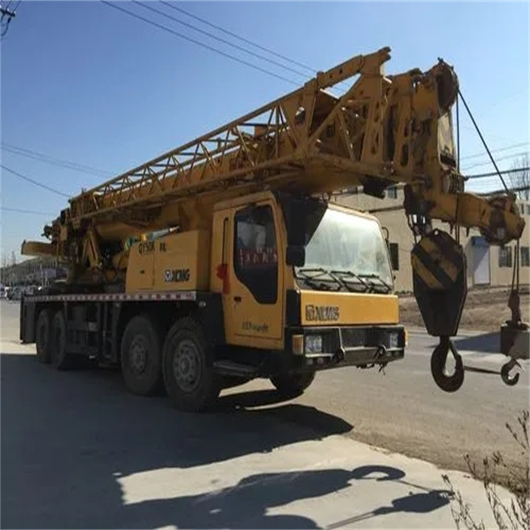 金湖县哪里有专业吊车出租